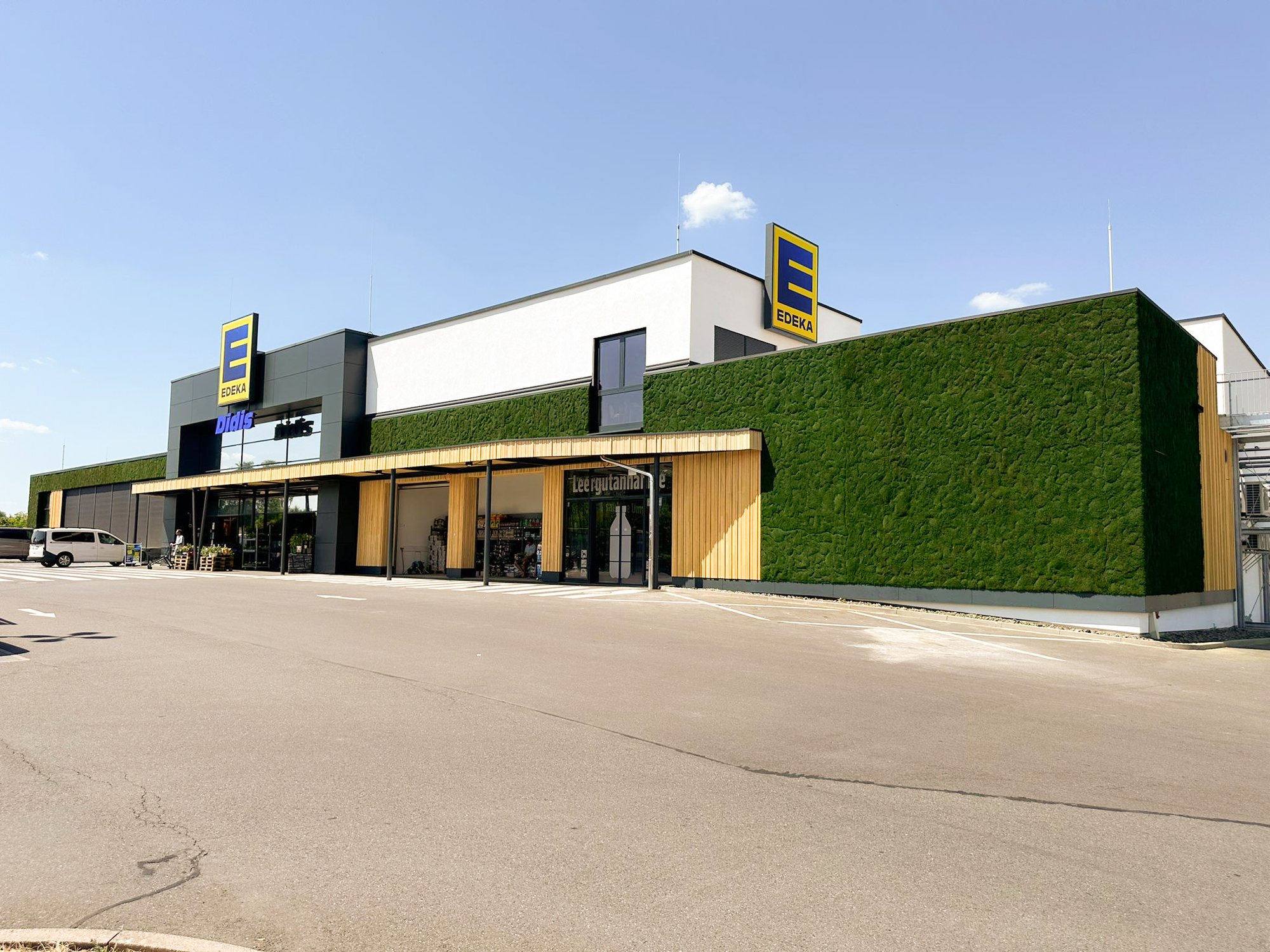 EDEKA Kürnach — Greenovation · 132 m² — achèvement prévu en juin 2026