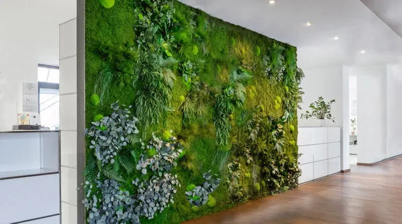 Mur en mousse préservé de MOOSMOOS avec des fougères et des plantes préservées — sans aucune technique