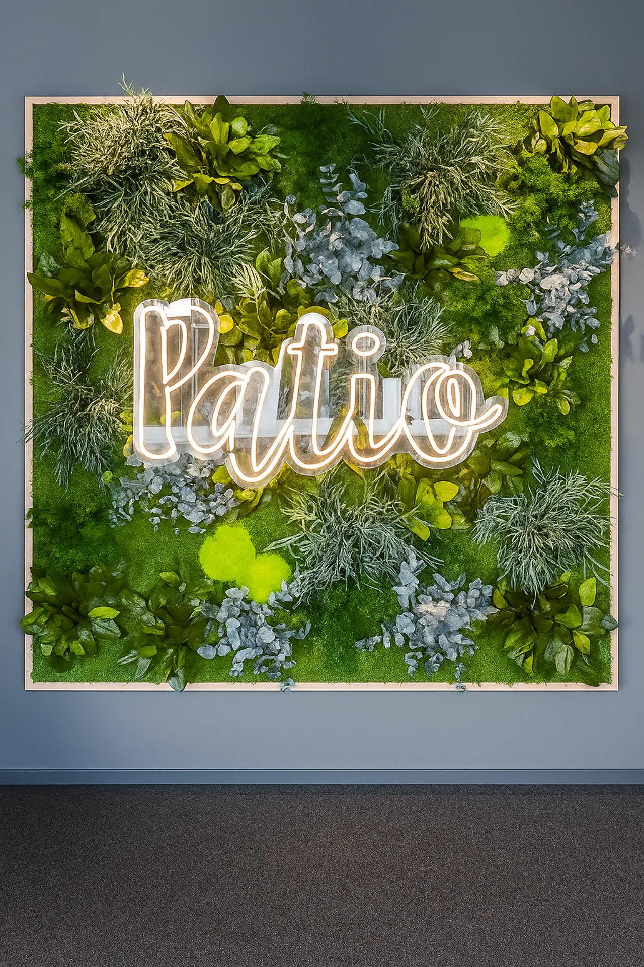 Logo en mousse Showroom Enseigne lumineuse Moos — Logo en mousse par MOOSMOOS