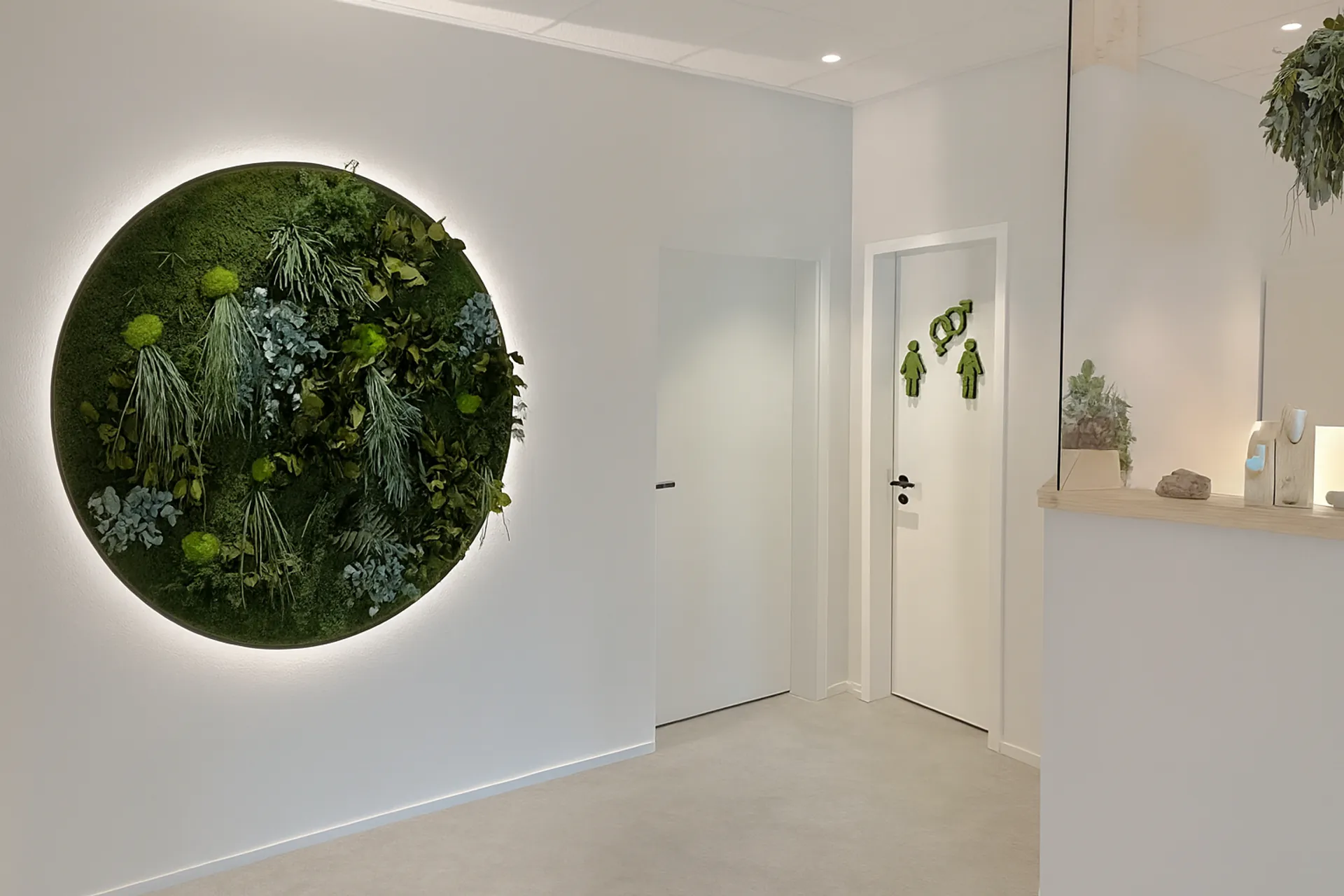 Tableau en mousse rond lumineux pour bureau ou réception — Tableaux en mousse de MOOSMOOS
