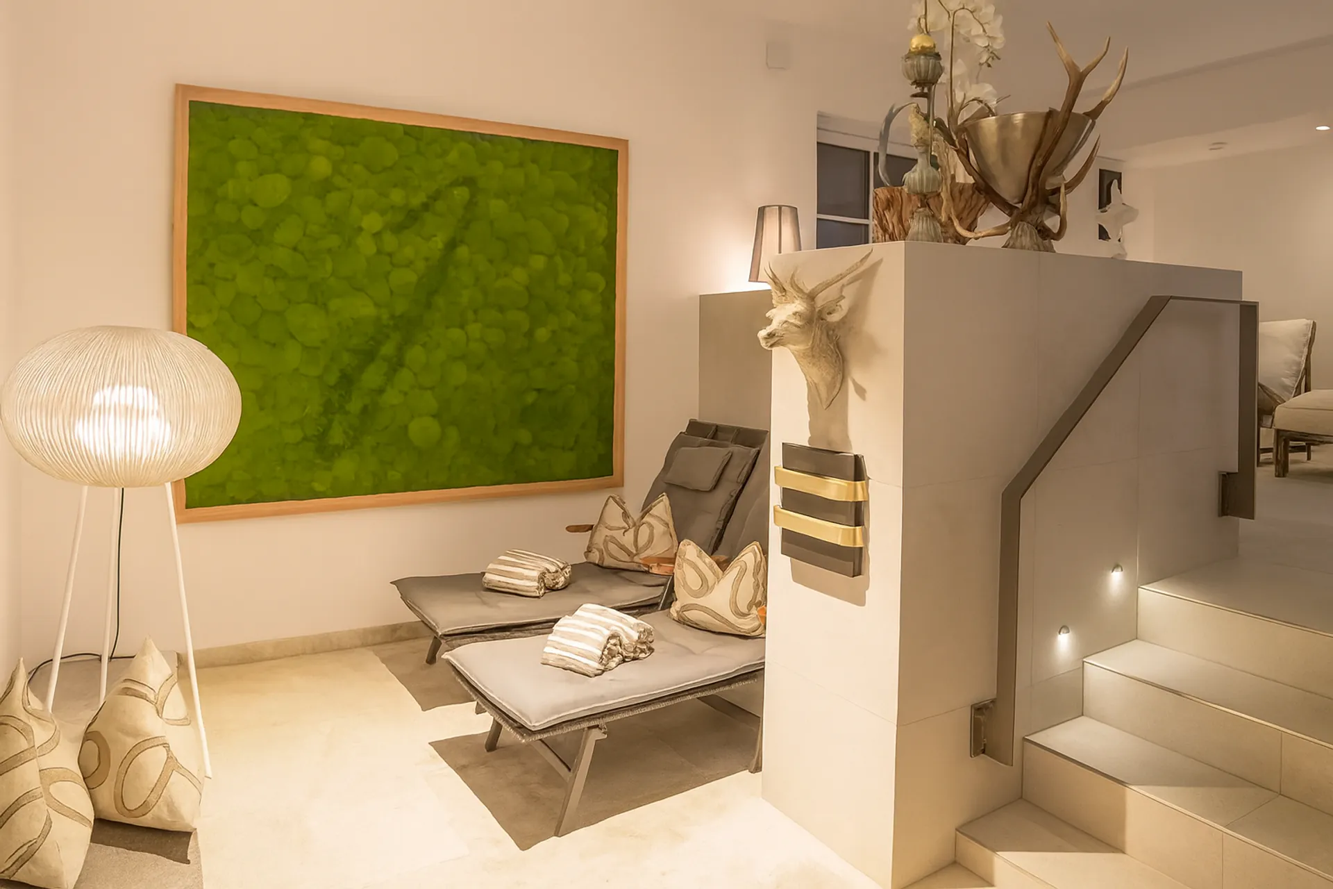 Salle d’exposition « Tableau en mousse » - Espace bien-être - Réception — Tableaux en mousse de MOOSMOOS