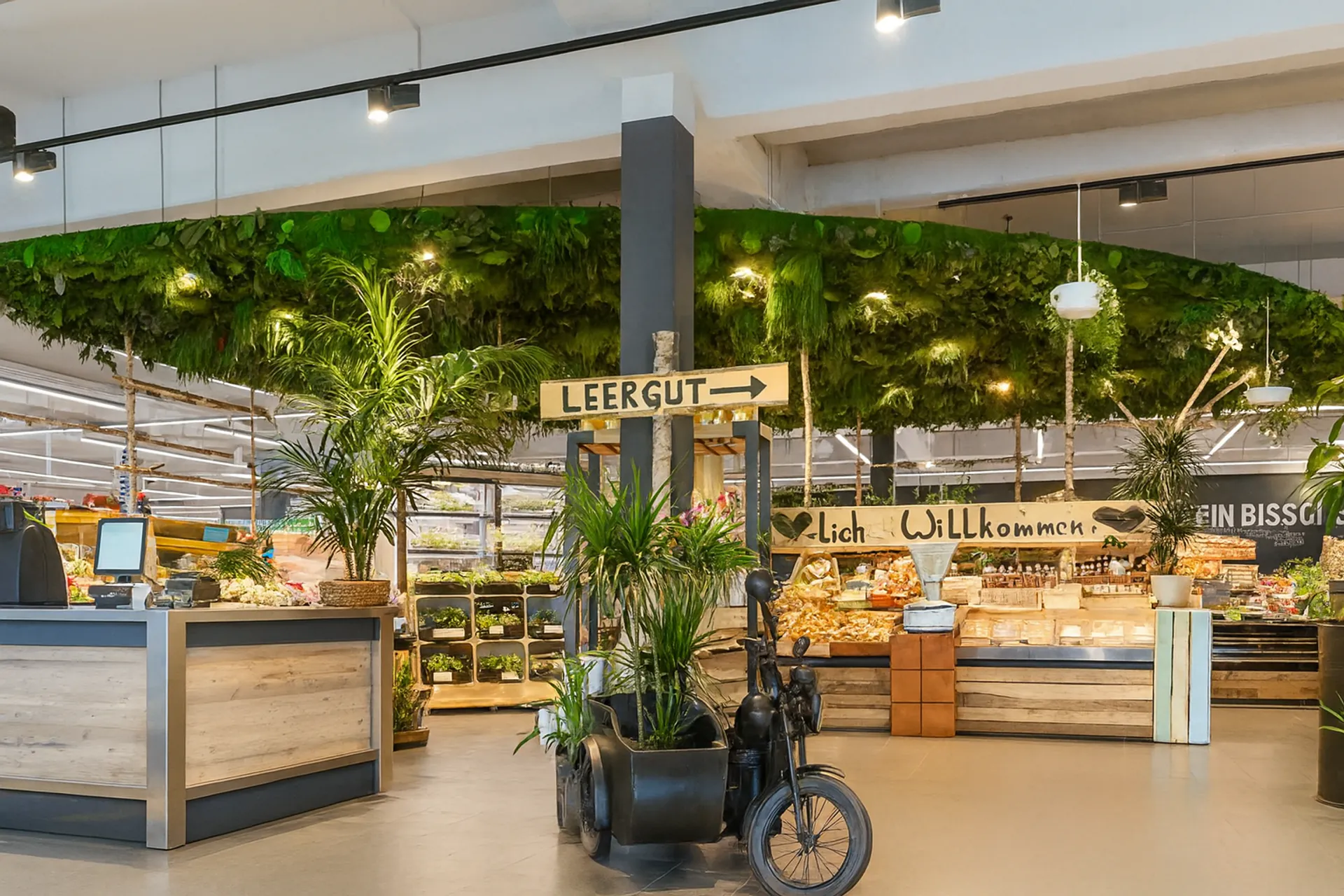 Plafond en mousse « Markthal » pour une cuisine moderne — Aménagement végétalisé du plafond par MOOSMOOS