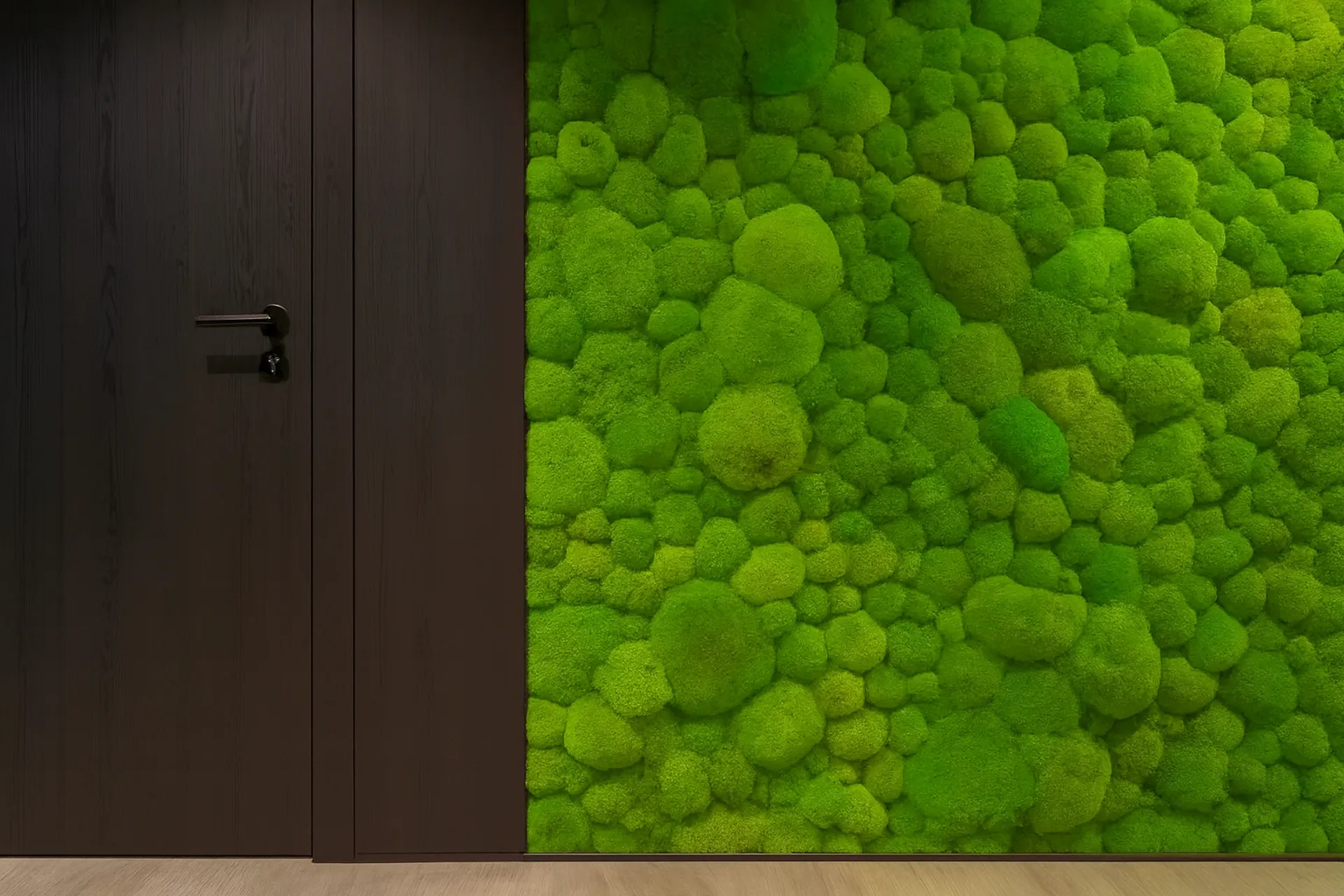Mur en mousse dans l’entrée d’un bureau moderne — Aménagement végétal mural par MOOSMOOS