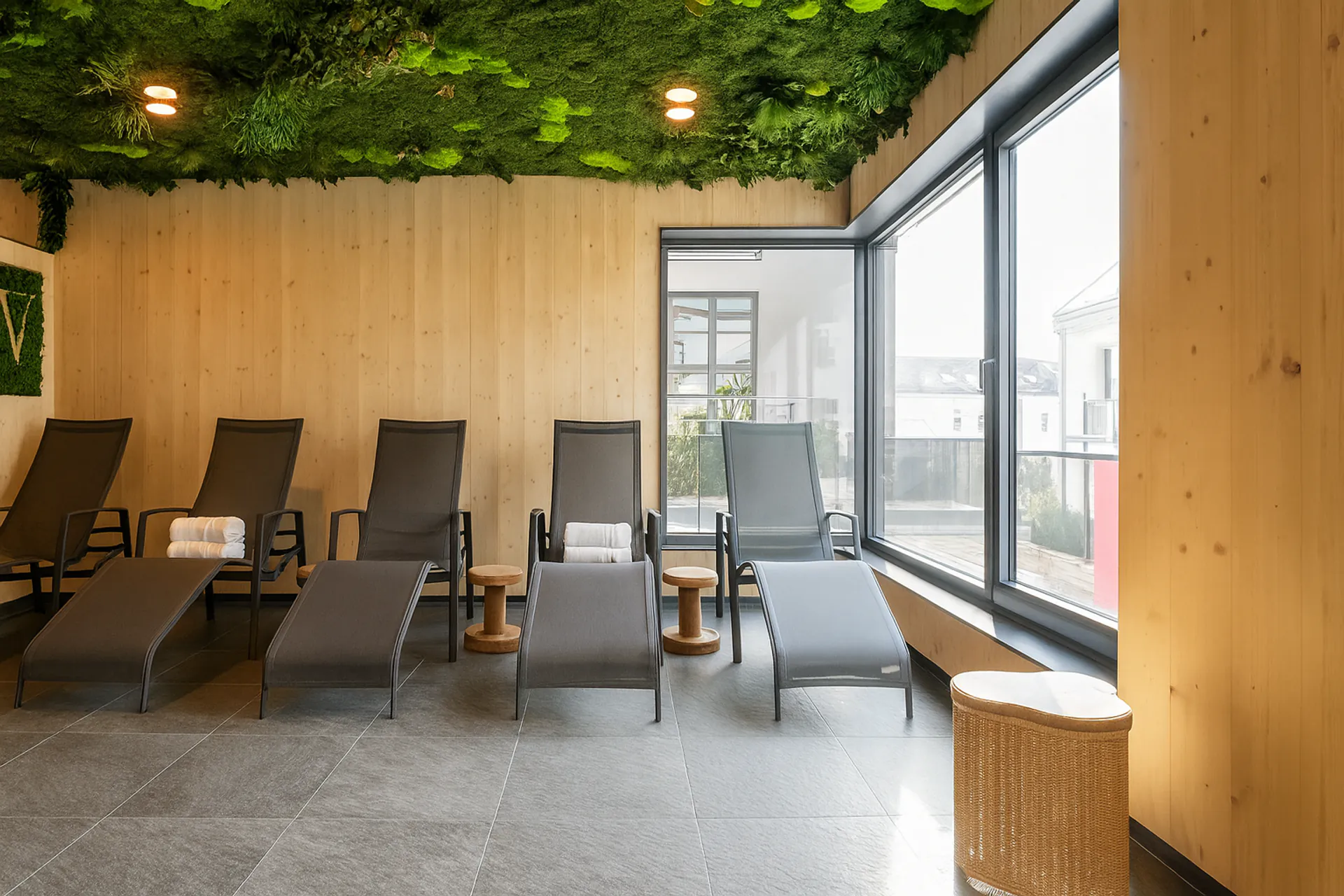 Plafond en mousse Espace bien-être Espace détente Couverture végétale — Végétalisation des plafonds par MOOSMOOS